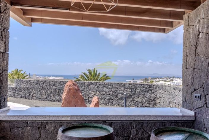 Image No.28-5 Bed Villa for sale