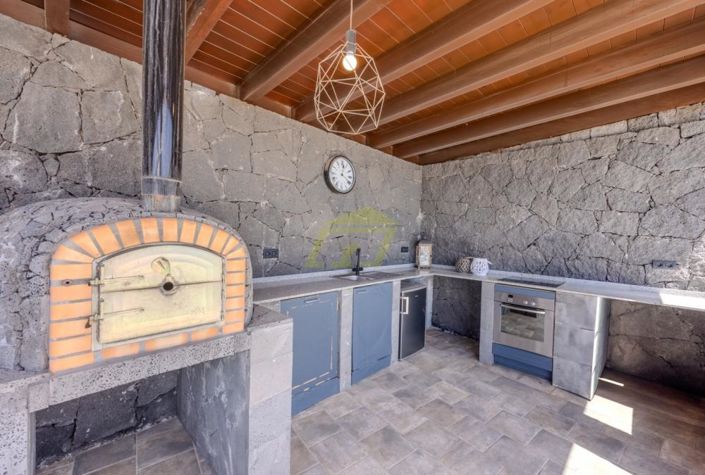 Image No.29-5 Bed Villa for sale