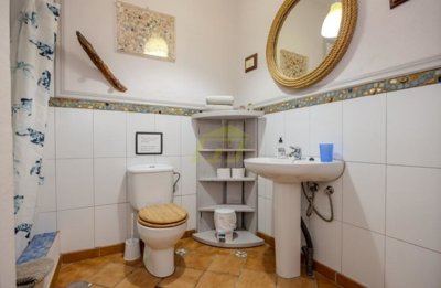 A tranquil coastal retreat in La Graciosa