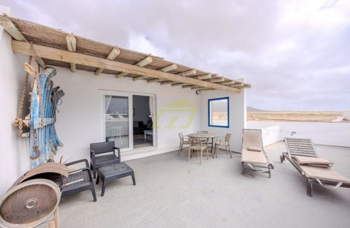 Image No.19-3 Bed Villa for sale