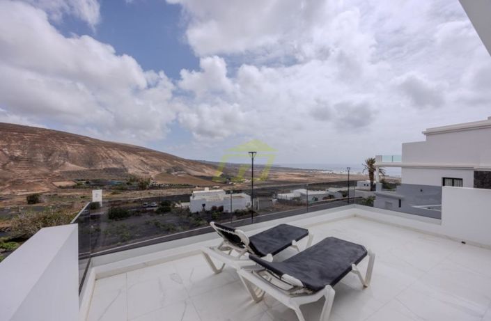 Image No.25-3 Bed Villa for sale