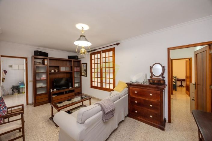 Image No.4-4 Bed Apartment for sale