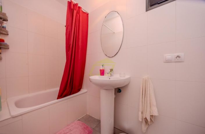 Image No.25-5 Bed Villa for sale