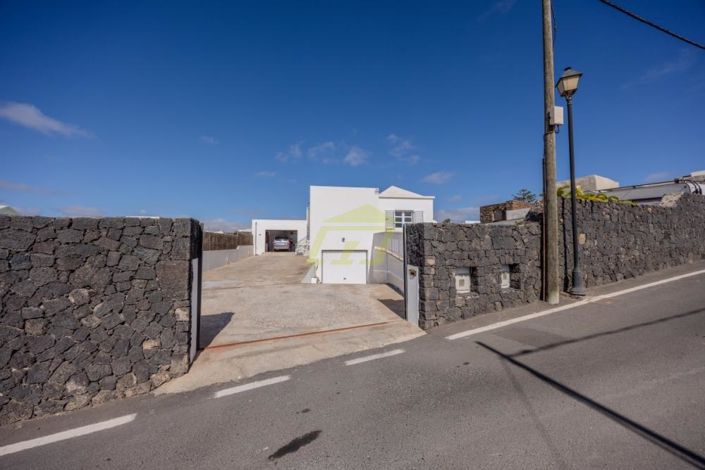 Image No.20-4 Bed Villa for sale