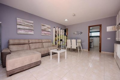 Well presented 3 bedroom property in Playa Blanca