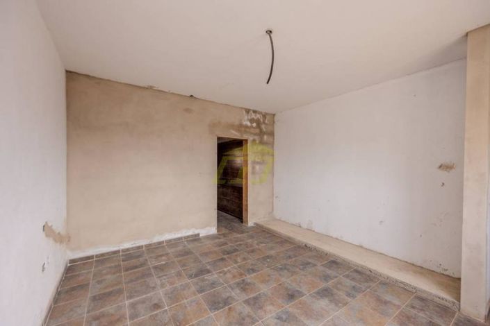 Image No.10-3 Bed Villa for sale