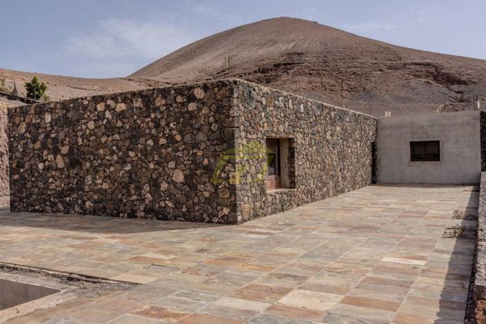 Image No.14-3 Bed Villa for sale