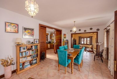 Must see villa with pool & views in Las Breñas