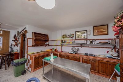 Unique Property with Breathtaking Sea views in Macher