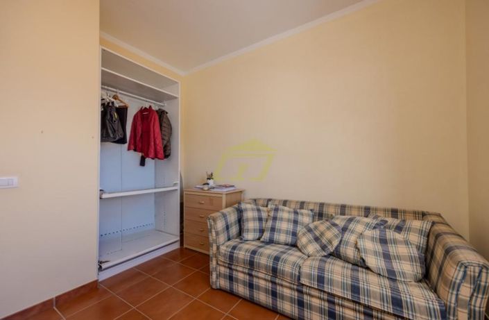 Image No.10-4 Bed Villa for sale