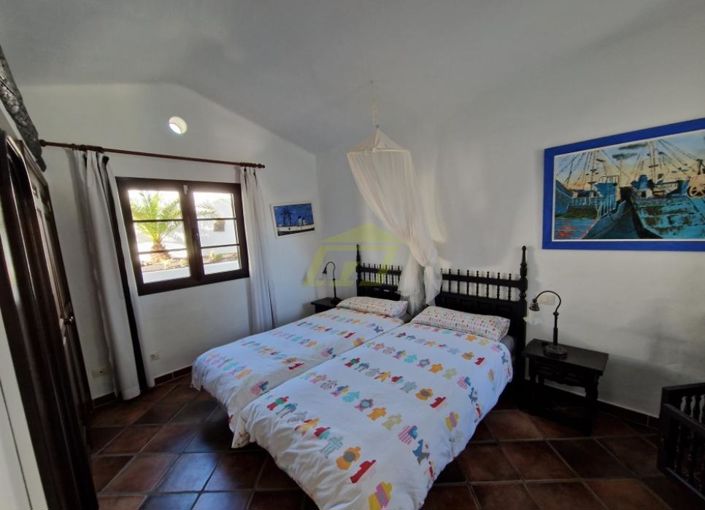 Image No.15-3 Bed Villa for sale