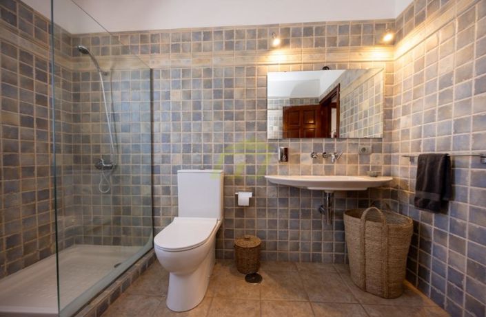 Image No.13-5 Bed Villa for sale