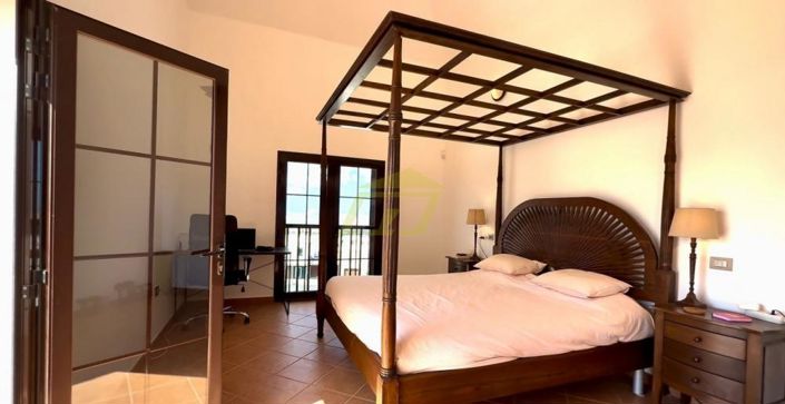 Image No.17-5 Bed Villa for sale