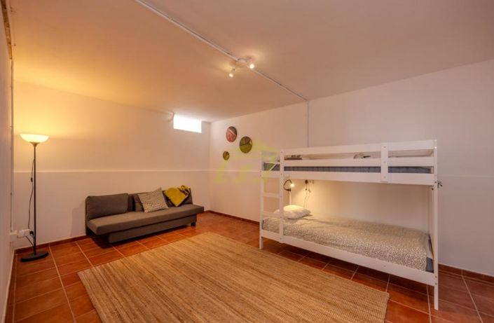 Image No.27-5 Bed Villa for sale