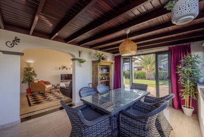 Charming 2 bedroom home with mature gardens and pool in Playa Blanca