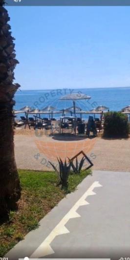 Image No.11-Bar for sale