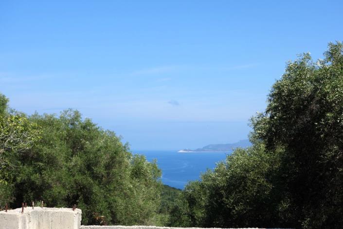 Image No.5-10 Bed Village House for sale