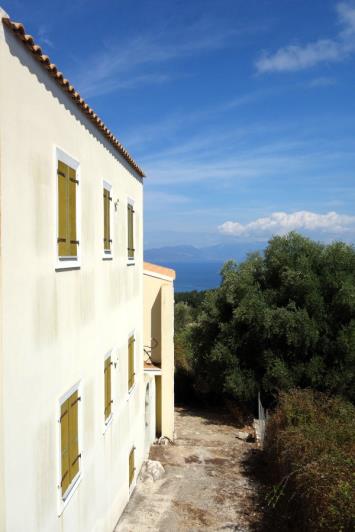 Image No.36-10 Bed Village House for sale