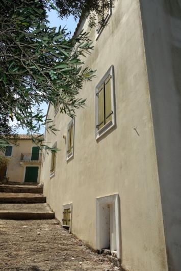 Image No.52-10 Bed Village House for sale