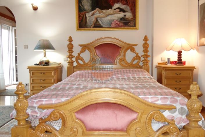 Image No.51-5 Bed Apartment for sale