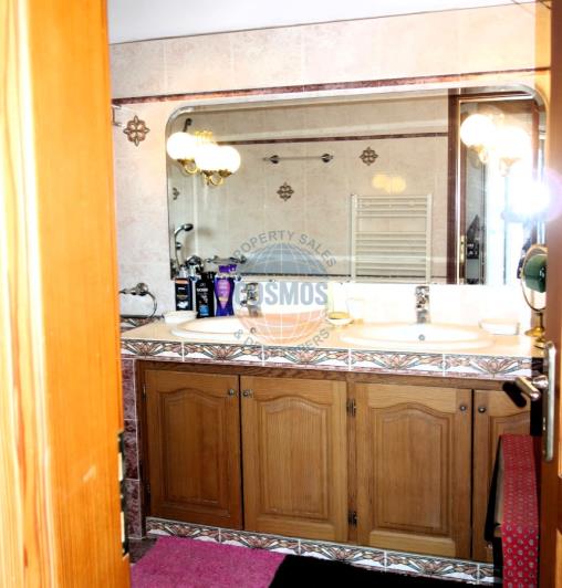 Image No.53-5 Bed Apartment for sale