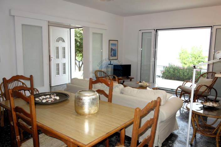 Image No.18-3 Bed House for sale