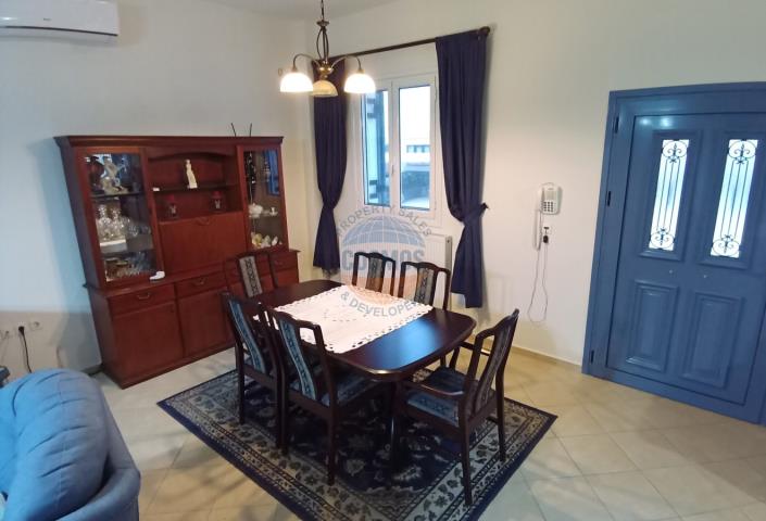 Image No.6-3 Bed House for sale