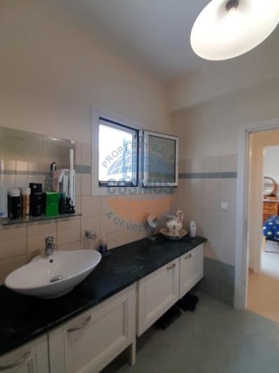 Image No.34-3 Bed House for sale