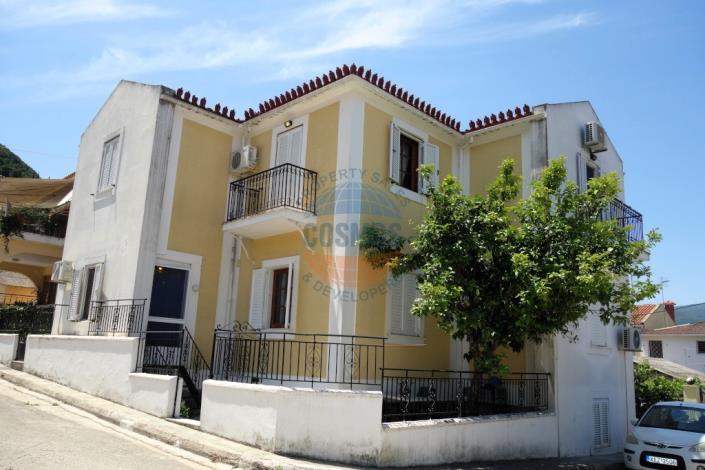 Image No.24-8 Bed Apartment for sale