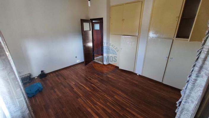 Image No.15-4 Bed House for sale