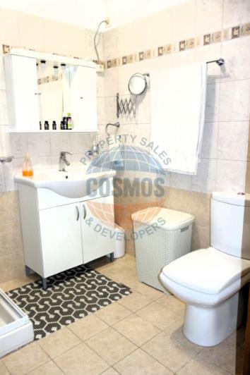 Image No.18-7 Bed House/Villa for sale