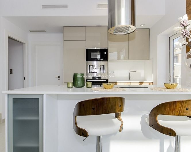 Image No.23-3 Bed Villa for sale