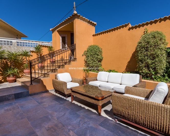 Image No.33-4 Bed Villa for sale