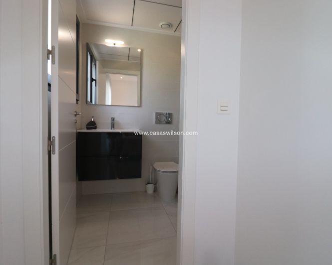 Image No.30-2 Bed Villa for sale