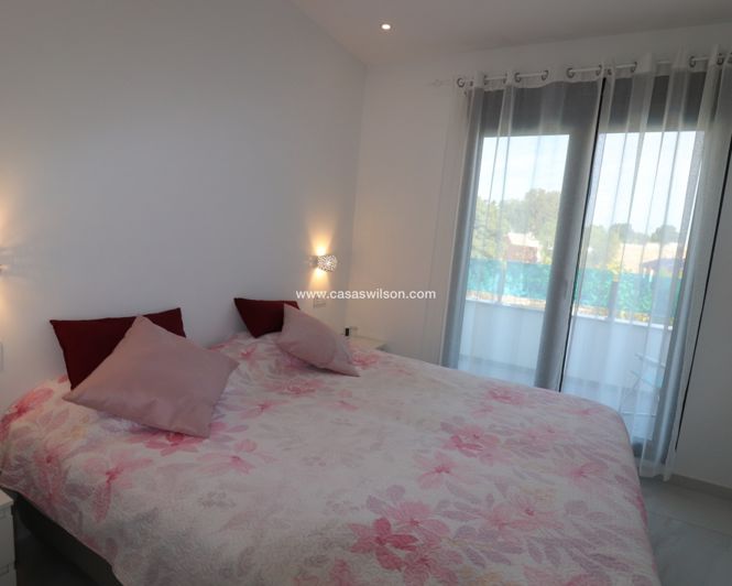 Image No.36-2 Bed Villa for sale