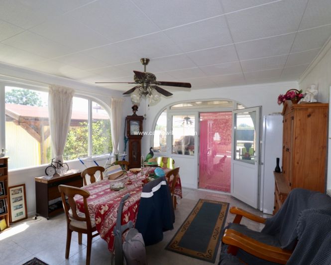 Image No.2-4 Bed Property for sale