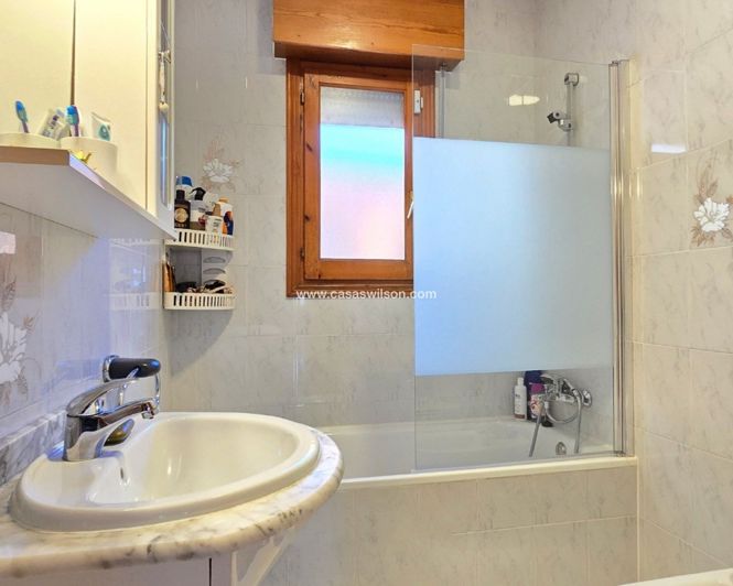 Image No.16-4 Bed Villa for sale