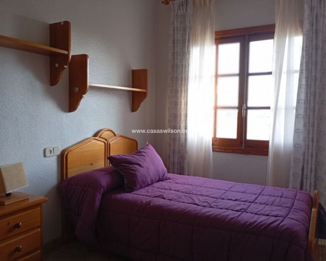 Image No.29-4 Bed Property for sale