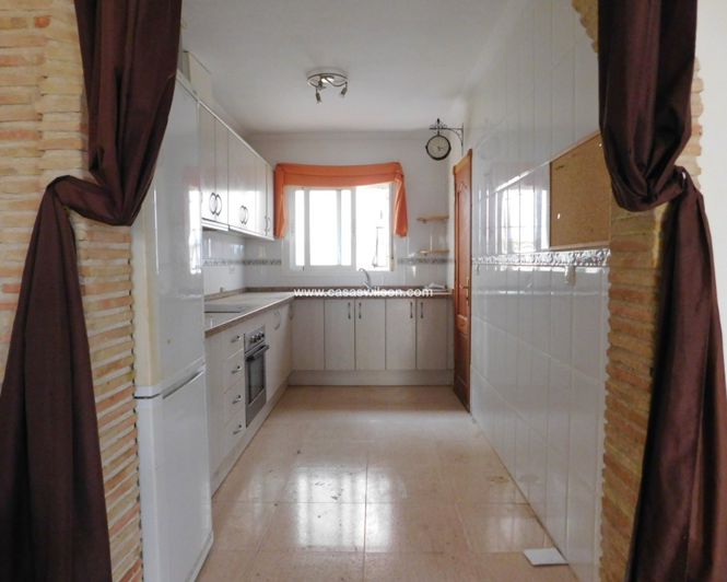 Image No.11-3 Bed Villa for sale