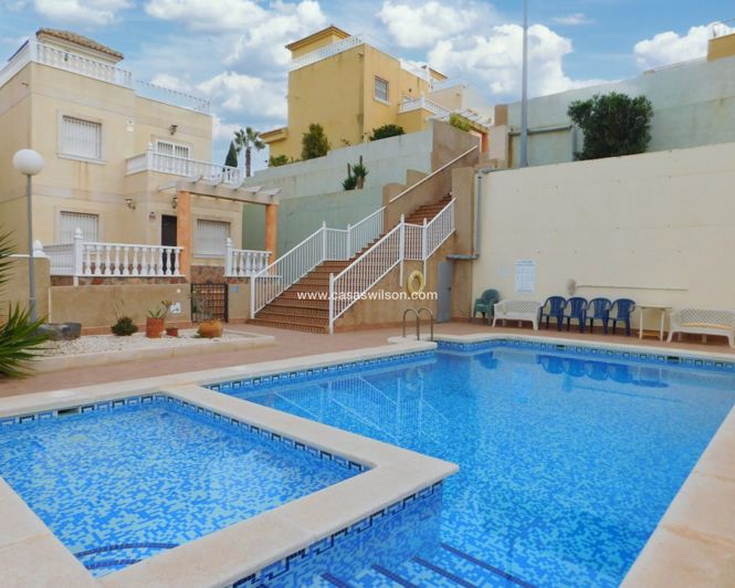 Image No.31-3 Bed Villa for sale