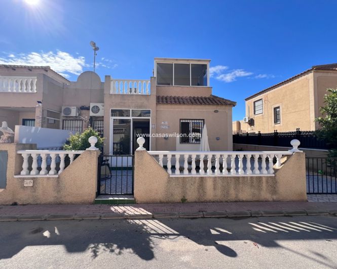 Image No.1-3 Bed Townhouse for sale