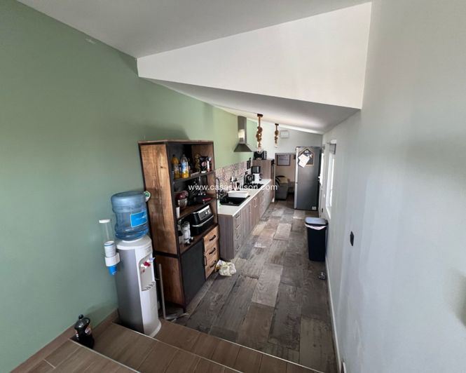 Image No.6-4 Bed Townhouse for sale