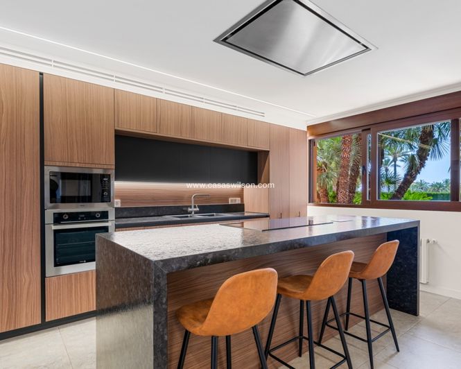 Image No.23-5 Bed Villa for sale