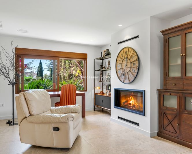 Image No.34-5 Bed Villa for sale