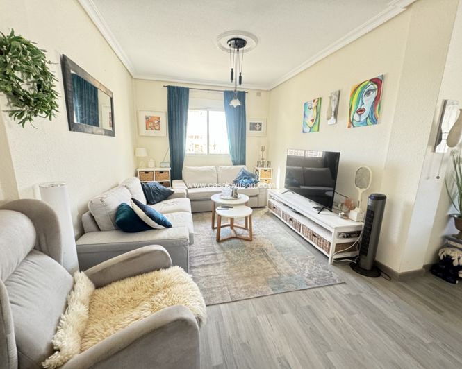 Image No.12-4 Bed Villa for sale