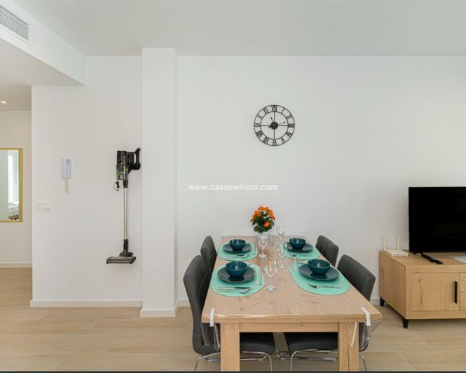 Image No.6-3 Bed Villa for sale