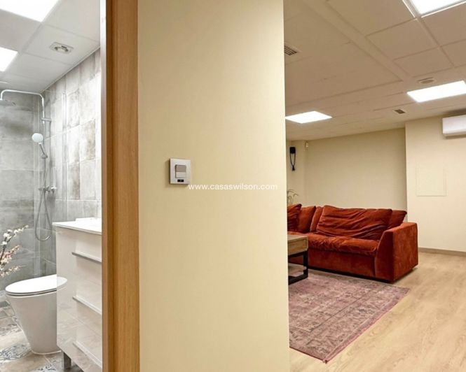 Image No.9-1 Bed Property for sale