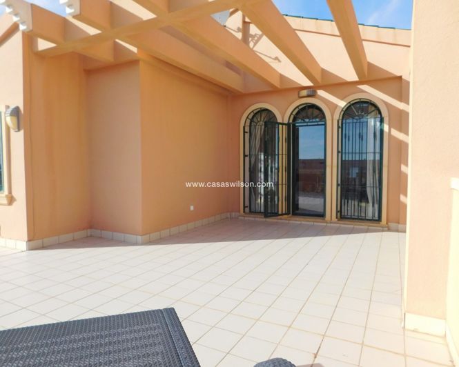 Image No.29-4 Bed Villa for sale