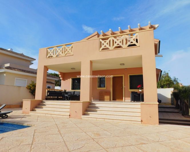 Image No.5-4 Bed Villa for sale