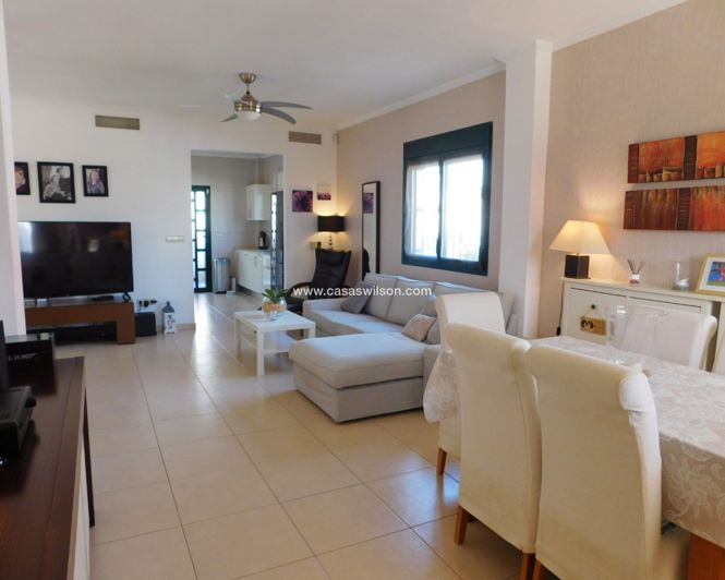 Image No.8-4 Bed Villa for sale